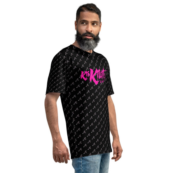 Kid Killit PInk with Knifes - Men's t-shirt - Image 3